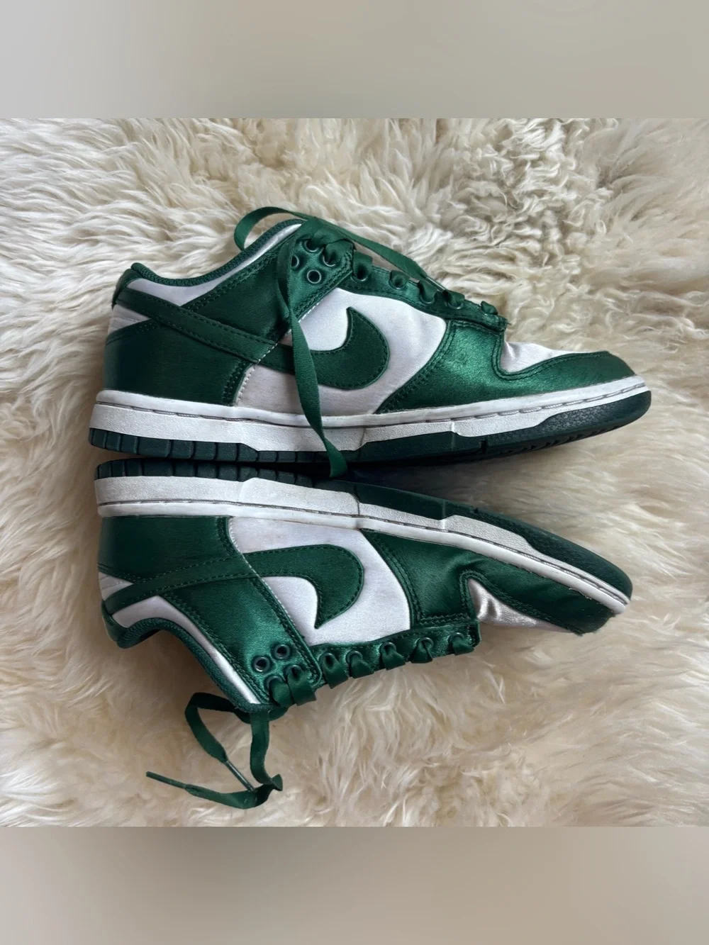 Nike Women's Dunk Low Satin Green, Size 6.